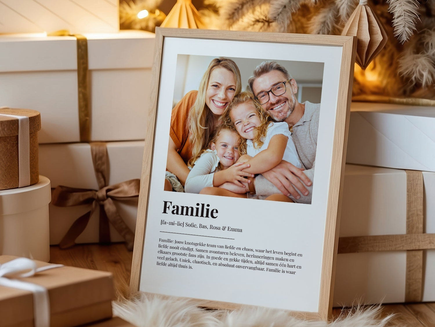 Familie Betekenis Poster met foto in houten lijst bij kerstboom, gepersonaliseerde poster als persoonlijk en origineel cadeau
